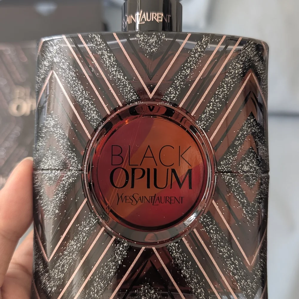 Yves Saint Laurent Black Opium Limited edition - Picture 5 of 7
